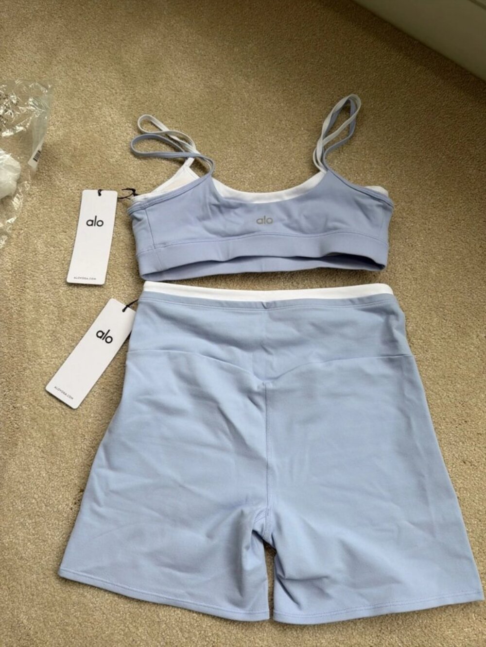 Alo Yoga Airbrush Double Up Shorts & Sports Bra Set Light Provence Blue S - Picture 2 of 6